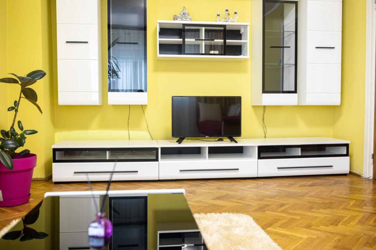C Central Apartament Drobeta Turnu Severin Exterior photo